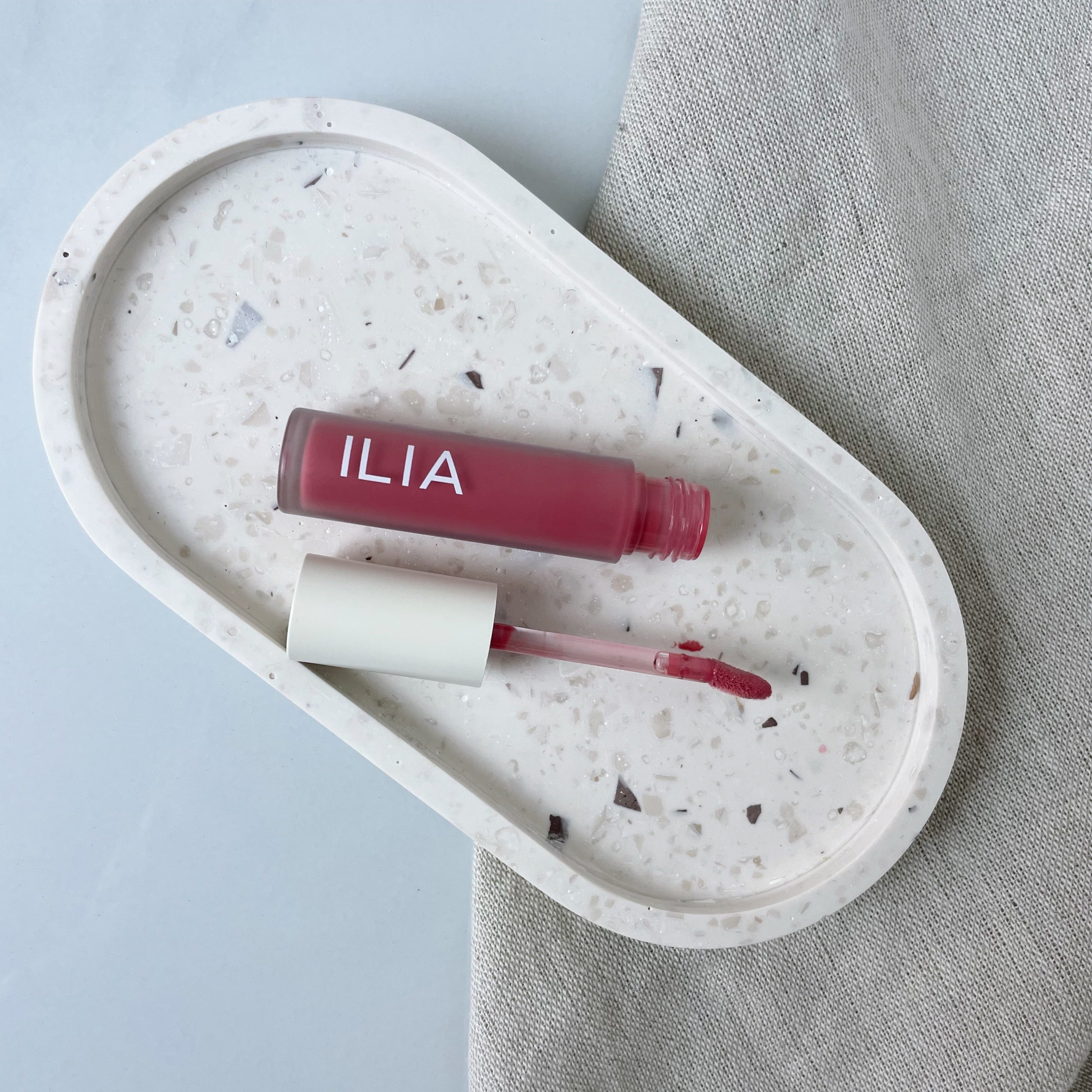 ILIA Balmy Gloss Tinted Lip Oil – Tahiti